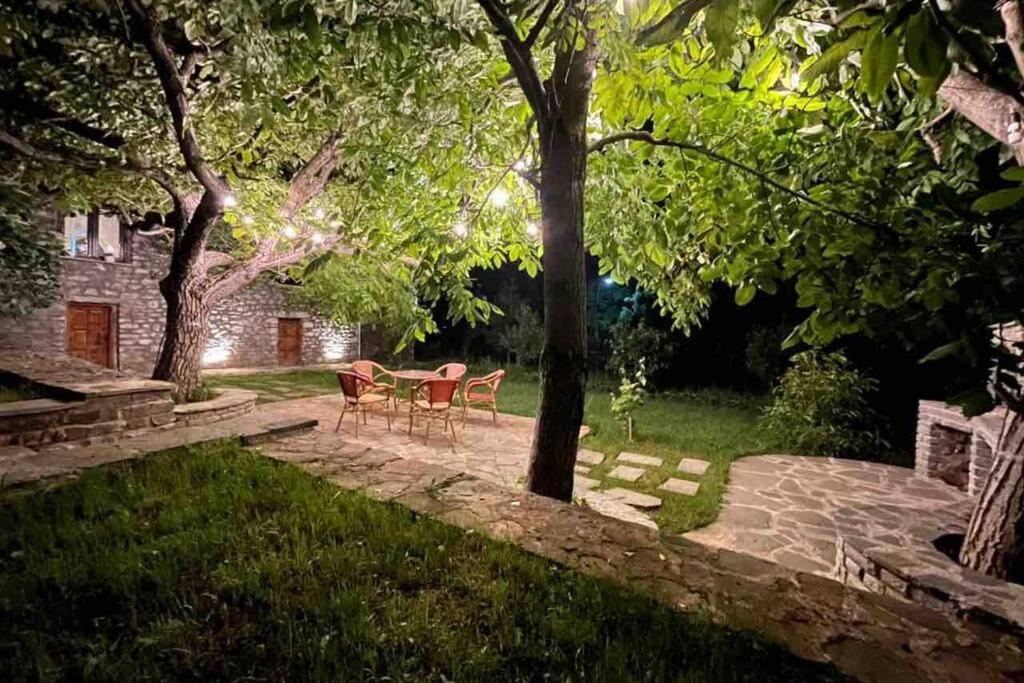 Bujtina Cakuli, Rehove - Erseke Villa Exteriör bild